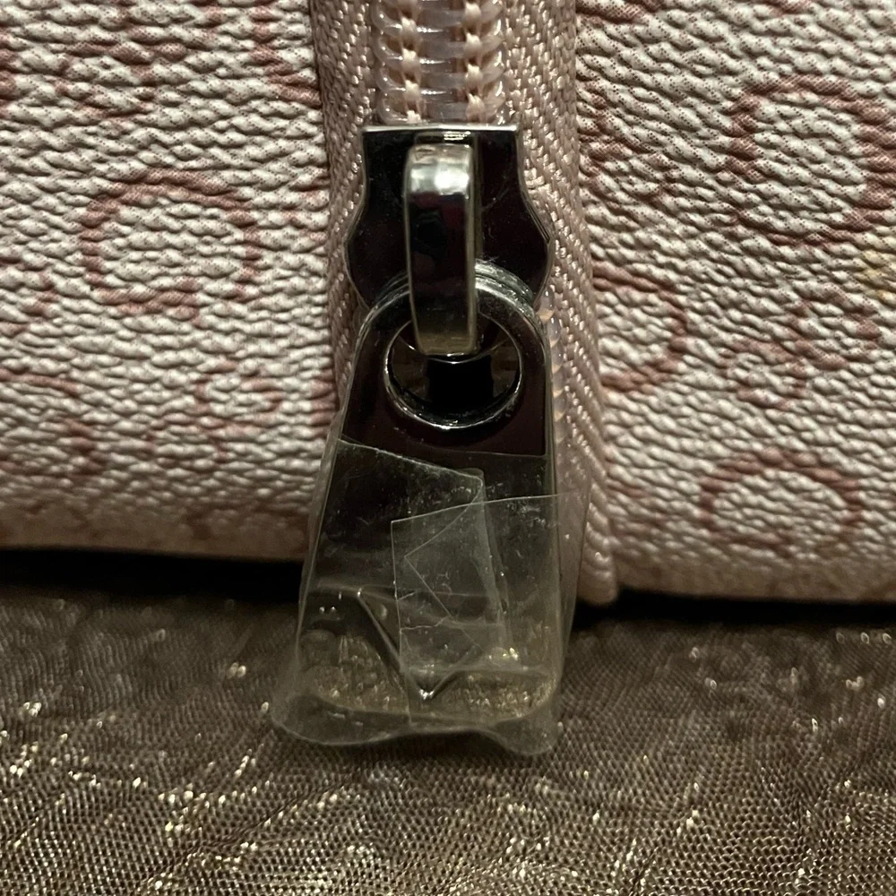 Guess Makeup Bag